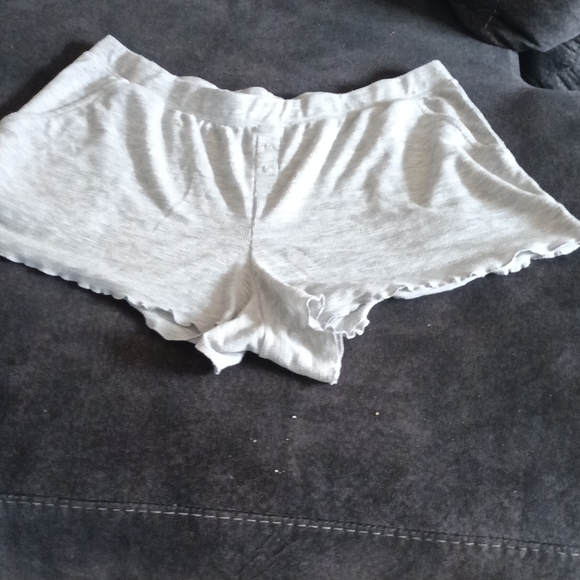 Pj's - Picture 5 of 6